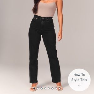 NWT - A&F Curve Love 90s Ultra High Rise Straight Jean